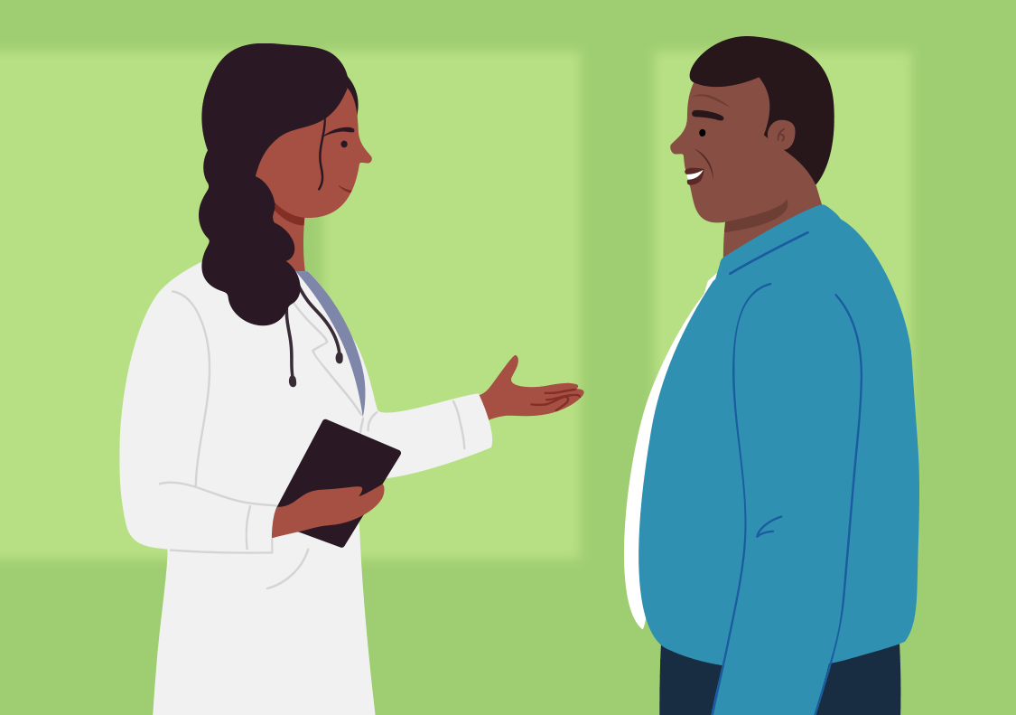 Un médico en bata blanca de laboratorio habla con un paciente